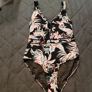 Sea Level Swim Kalani Spliced Multifit One Piece Black Tropical Floral US 6